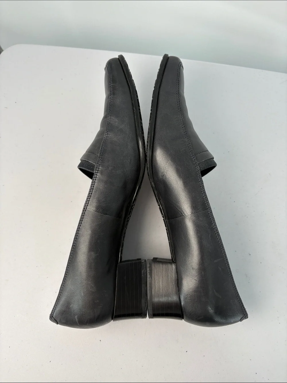 🐾 Ecco  Leather navy Slip-On  Loafers